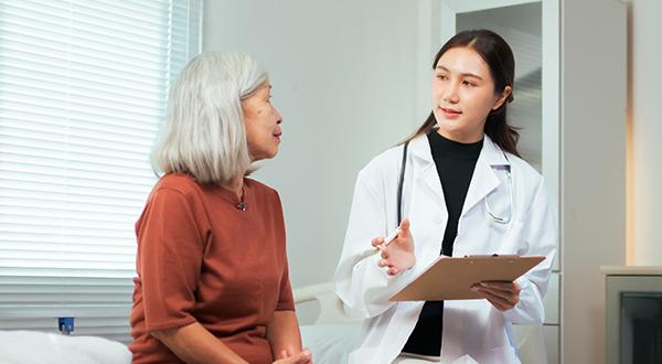 Patient seeing a doctor